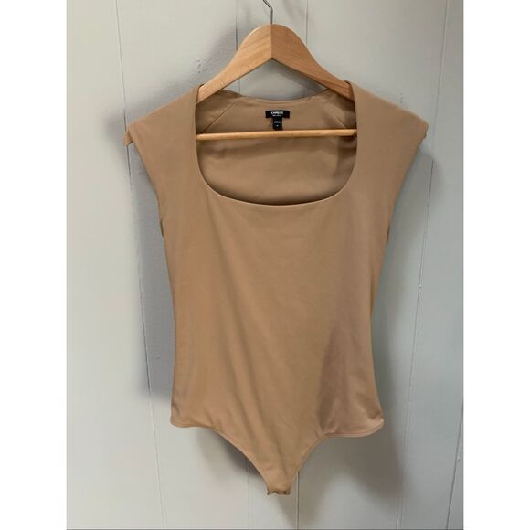 Express Body Contour High Compression Scoop Neck Cap Sleeve Bodysuit M - Picture 2 of 8